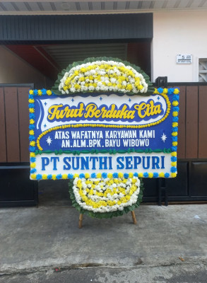 Papan Bunga Duka di Kolawa